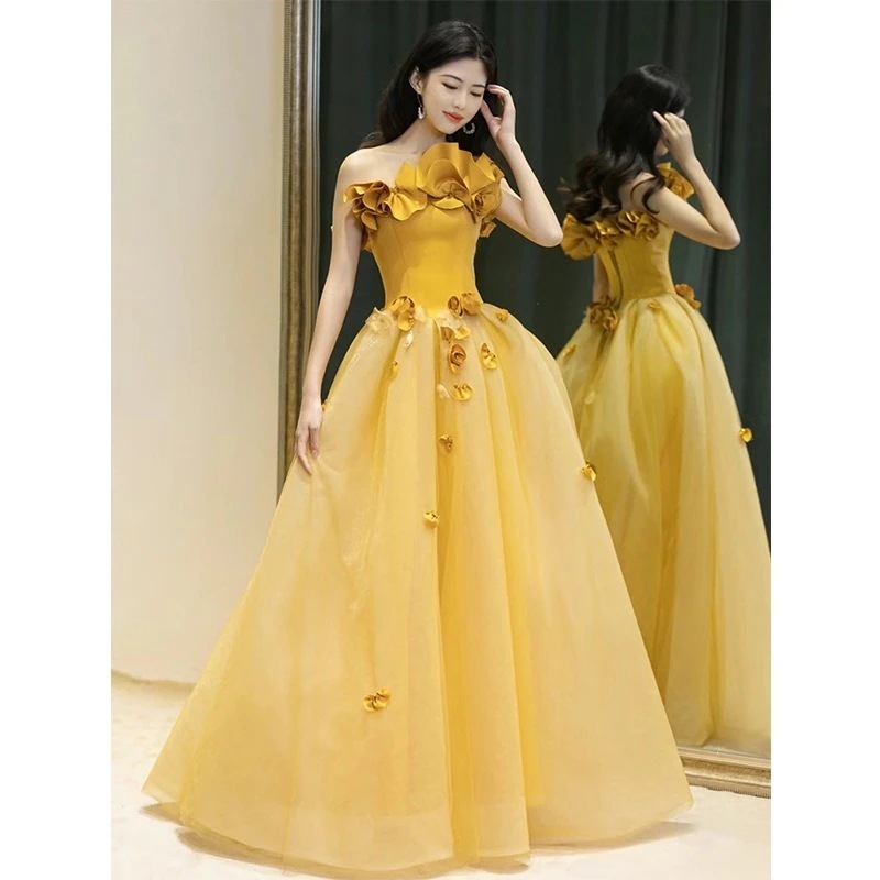 イエローイブニングドレスホストブフラワードレス花嫁婚約パーティーハイエンド