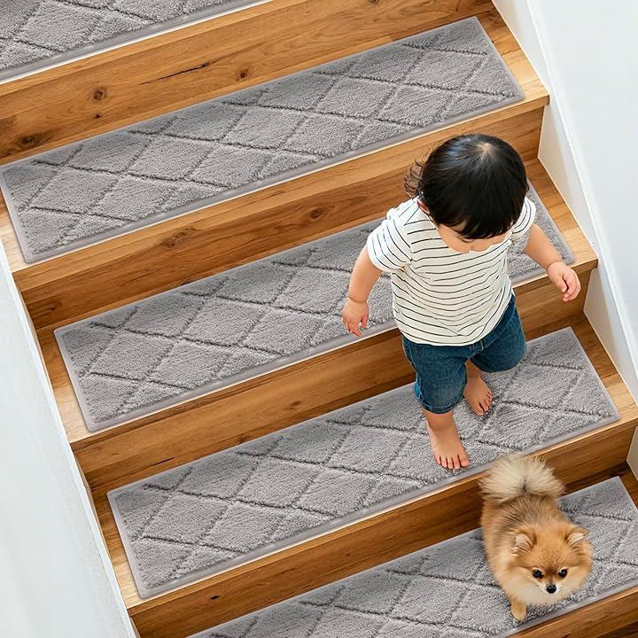 BOBO 洗える吸着階段マット タフティングマット 滑り止め 階段保護マット 厚さ12.5mm カーペット すべり止め 防滑 保温 防音 洗濯機丸洗い可能 (グレー, 76x20cm)