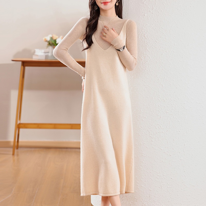 2024秋冬100純ウールの細い肩ベルトvネックの中のロングスカートの韓系の風の頭のワンピース