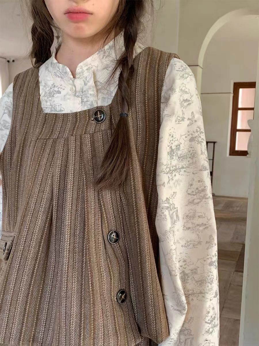 涼しく楽ちんセットアップ 三点セット 秋 カレー色のスーツストライプのベスト+スカート+プリントのシャツ