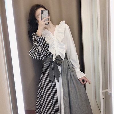 ワンピース フレアワンピース ロング ロング丈 袖あり 長袖 Vネック フレア アシンメトリー レース リボン ウエストリボン 切り替えデザイン かわいい 大人可愛い おしゃれ ラブリー キュート