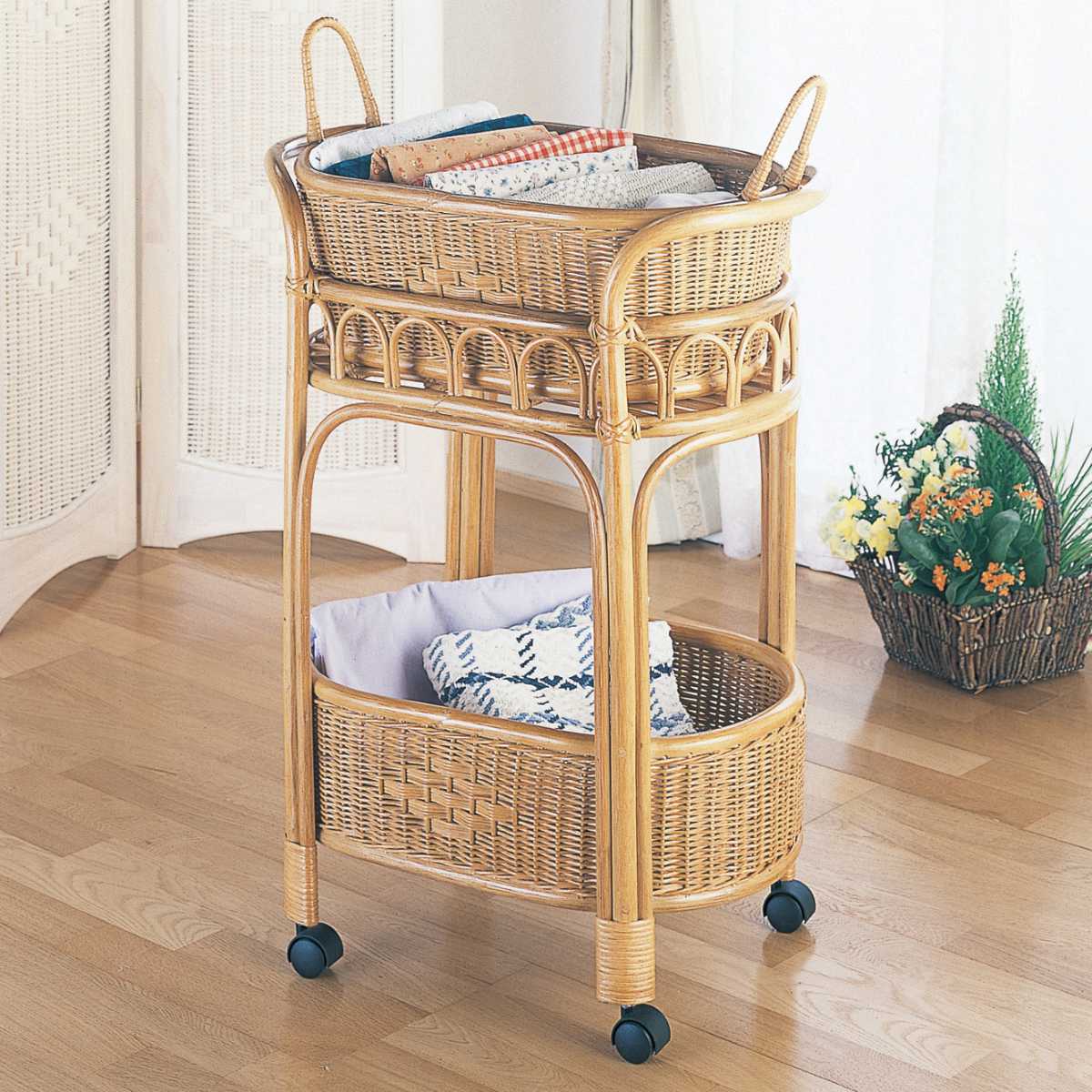 洗濯かご ランドリーラック 2段 ラタン バスケット キャスター付 籐家具 幅63cm かご ランドリーワゴン 籐 アジアン 脱衣かご ラック 洗濯物入れ 収納 縦型 分別