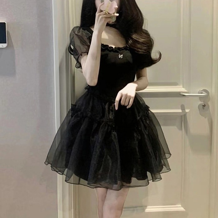 【1つ買うと10つ無料】バブルスリーブブラックドレス女性夏のハイレベルの感覚気質プリンセススカートスモールショートスカート