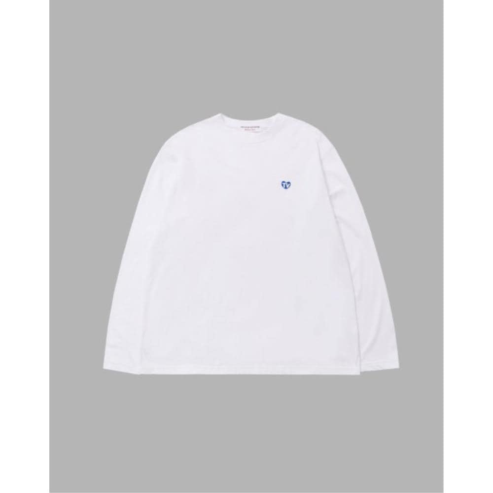 THE MUSEUM VISITOR TV HEART LOGO LONG SLEEVE WHITE 11313