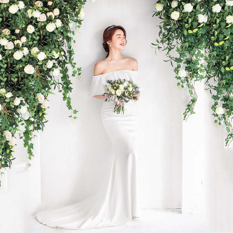 独自の進化ウエディング ドレス ノースリーブ wedding タイト オフショルダー 花嫁ドレス 二次会 二次会ウエディングドレス レディースドレス 前撮り オーダーメイドも可能【XS～3XL】オーダ