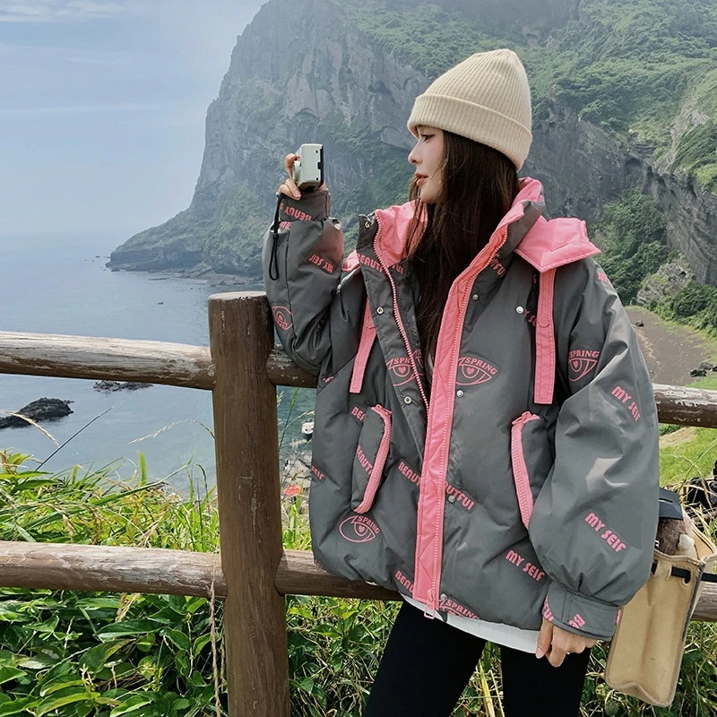 ファッションフードショートダウンジャケット2024新しい衝突の文字がプリントされた小さな90白いダックダウンジャケット