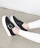 ブラック(BLACK)