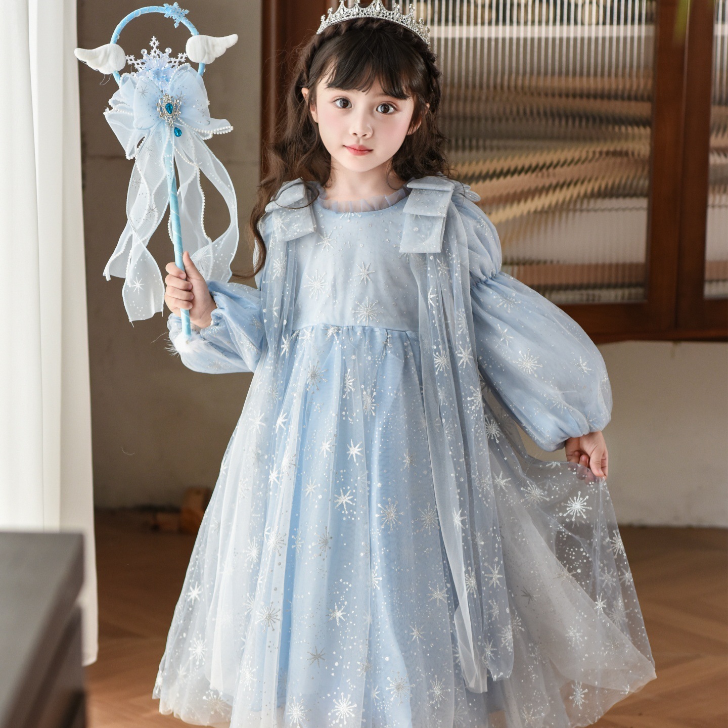 女の子の秋の新作エルサの長袖ワンピースアナと雪の女王の子供のプリンセススカートチュールスカート女の子の赤ちゃんの誕生日ドレススカート