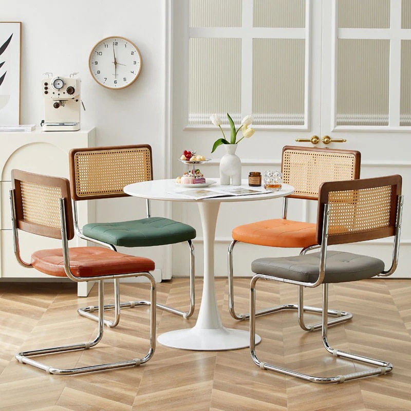 イス ブラック 業務用 韓国 いす 籐編み 北欧 椅子 オフィスチェアリビングチェア 黒 ナチュラル リプロダクト ダイニングチェア カフェチェア ラタンチェア 在宅ワーク 食卓チェア デスクチェア 8,829円