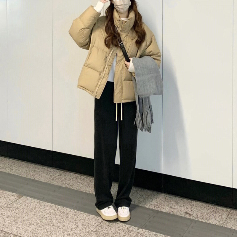 レディースショートダウンジャケット2025年冬新作ホワイトダックダウン90%高級感超スタイリッシュ小柄な体型にも似合う厚手ダウンジャケット