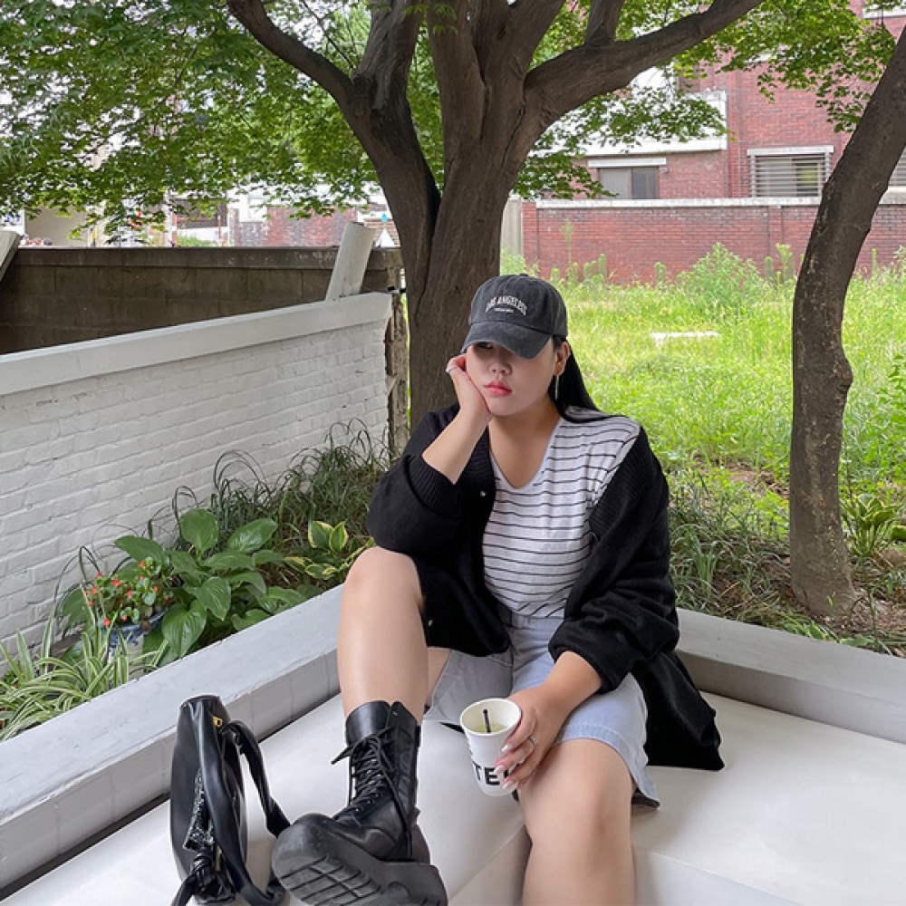 (JSTYLEによるイーブレット) イーブレットトイとニットカーディガン Jスタイル