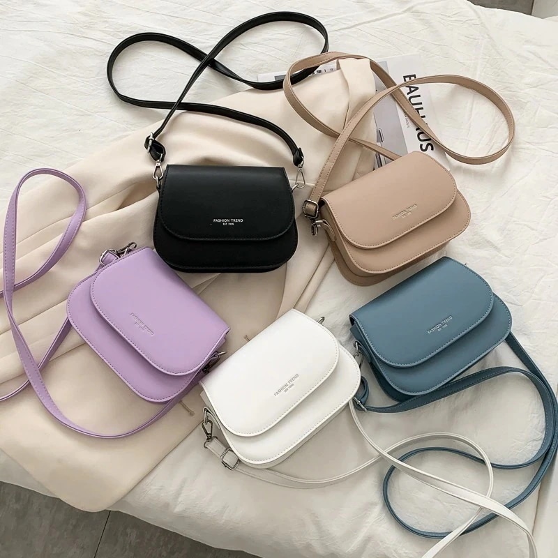 ミニショルダーバッグ スマホポーチ 韓国 ファッション レディースショルダー 財布ミニバッグ今年も人気！ミニバッグ2