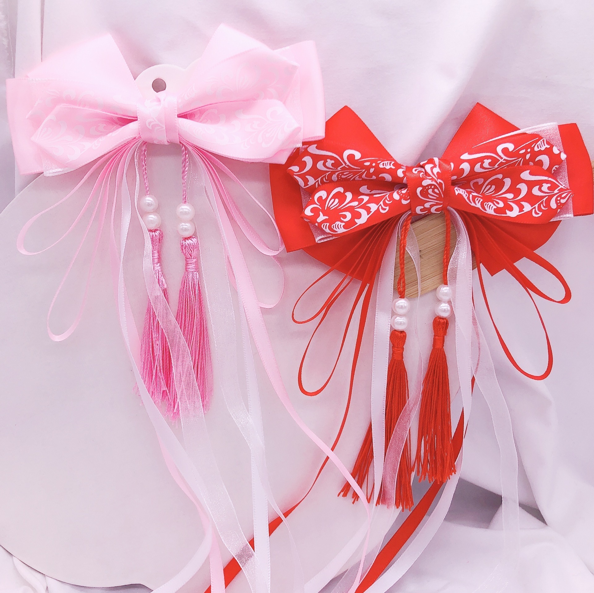 【1点ご購入 で10点プレゼントいたします】青花磁フリンジリボンヘアピン後頭部挟み古代風仙気飄々大蝶結び飾り