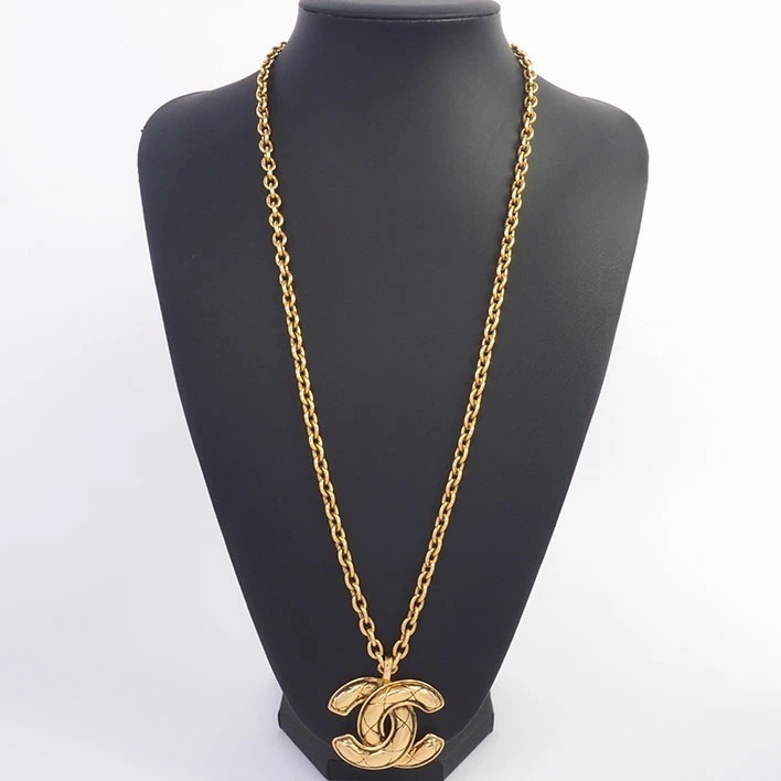 シャネル ココマーク マトラッセテクスチャー 【ペンダント】