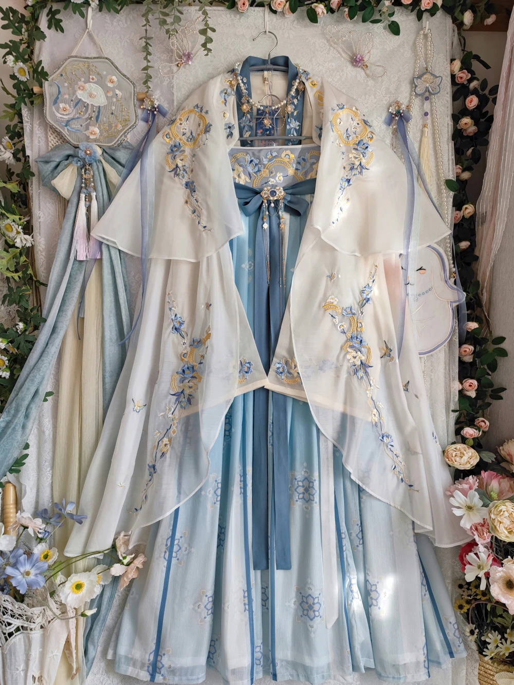 漢服女性の胸までのアンダースカート重い刺繍マントダブルブレスト春夏デイリーセット
