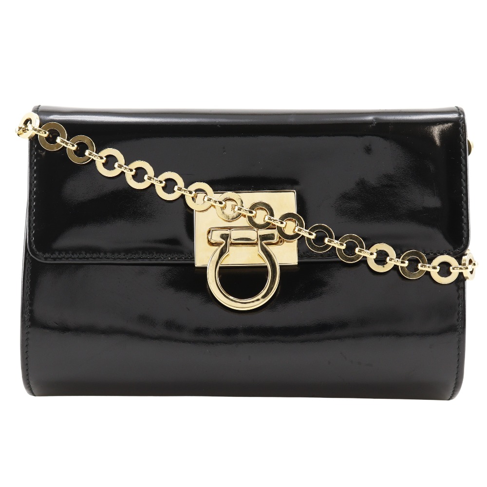Salvatore Ferragamo サルヴァトーレフェラガモ チェーンショルダー ガンチーニ 2WAYクラッチ AQ21-8752 ショルダーバッグ エナメル 黒 レディース 中古品 22,350円