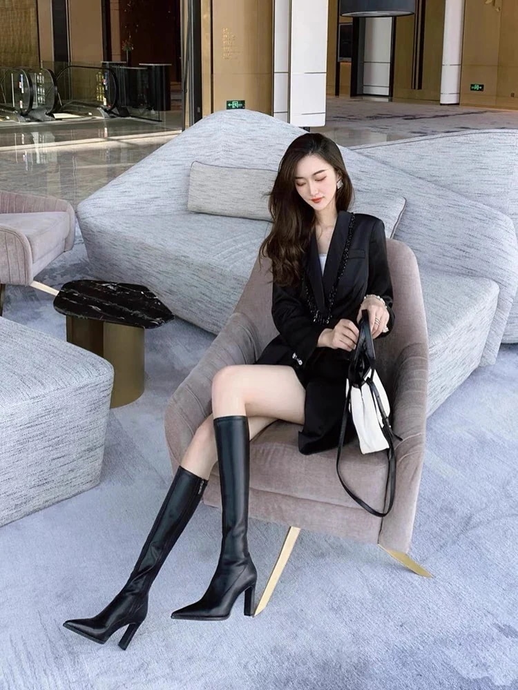 ロングブーツが復活! 秋冬ファッション レディースブーツ シンプル ブーツ 身長アップ ショットブーツ 美脚 ハイヒール ミドルヒール ショートブーツスノーブーツ ブーティー 美脚 歩きやすい
