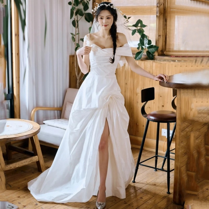 ウェディングドレス 二次会ドレス オフショルダー 白 サテン 結婚式ドレス 二次会 スリット セクシー ロングドレス ウェディング ドレス ホワイト トレーンドレス 海外挙式 撮影 XS S M L