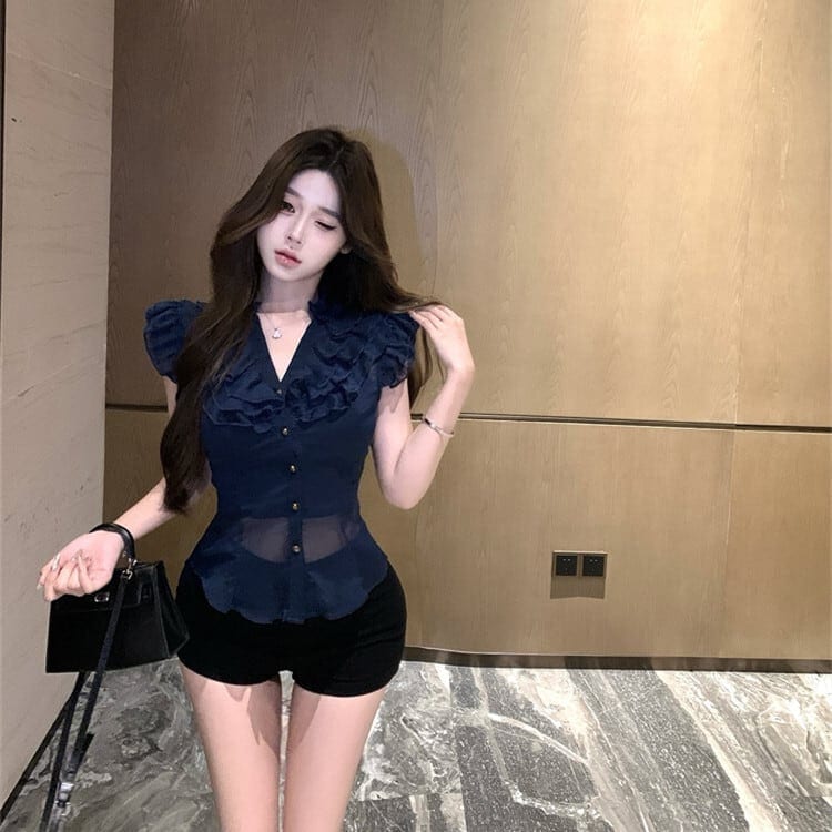 フリル透け感ブラウス