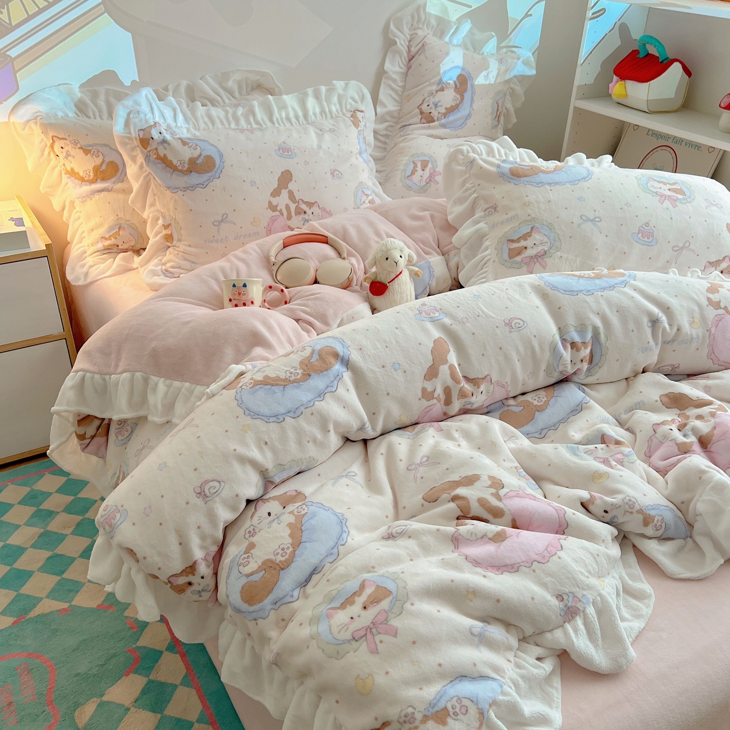 厚手の韓国レースミルクベルベット4点ベッドシーツと掛け布団カバー寝具3点セット