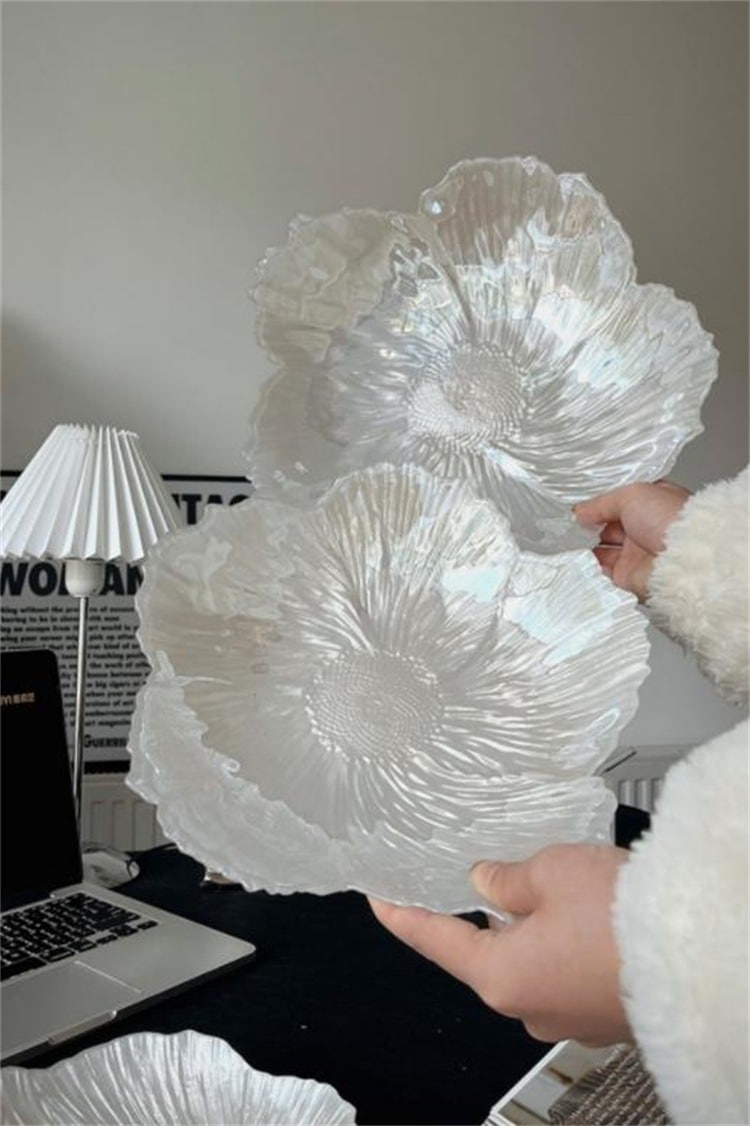 INSスタイル 3点セット 果物皿 現代 花の造形 家庭用 クリスタル ガラス スナック皿 シンプル 大人気 皿 イレギュラー