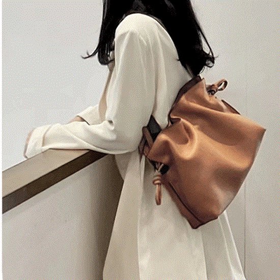 ショルダーバッグ 巾着 2wayバッグ レザーバッグ ミニショルダー レディース 小さめ 革 レザー 巾着ショルダー 巾着バッグ 2way 手提げ ハンドバッグ ショルダーバッグ 巾着 2wayバッグ