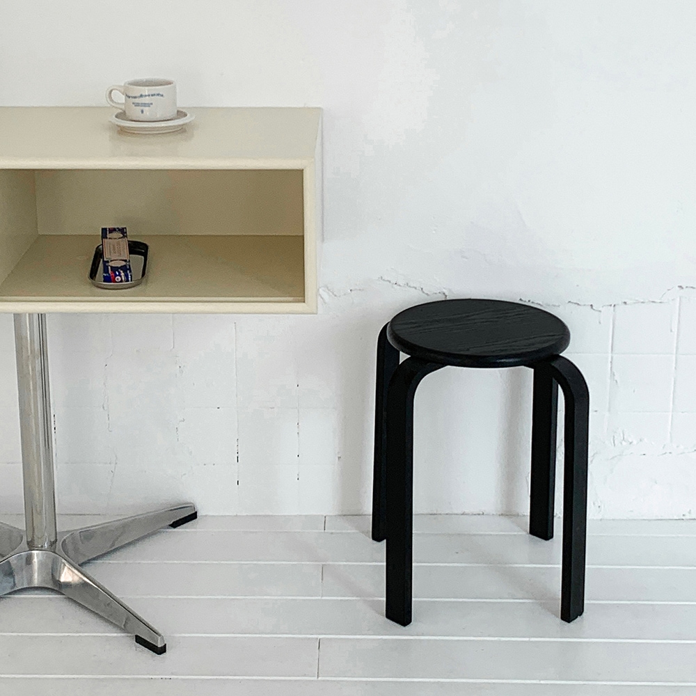 クッキー＆クリーム ラウンドスツール 韓国インテリア 椅子 サイドテーブル 植木鉢の台 2色から選べる ブラック ホワイト MDF シラカバ 29×44.5cm