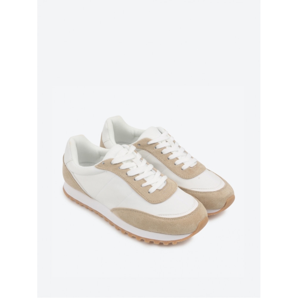 ショップオープンデイリージョガースニーカー HPCR6EA803