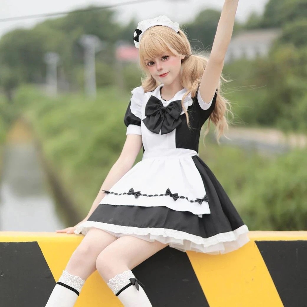 【2025新作】日韓甘くてかわいいピンク白いメイド服コスプレロリータlolita2次元柔らかい妹メイド制服