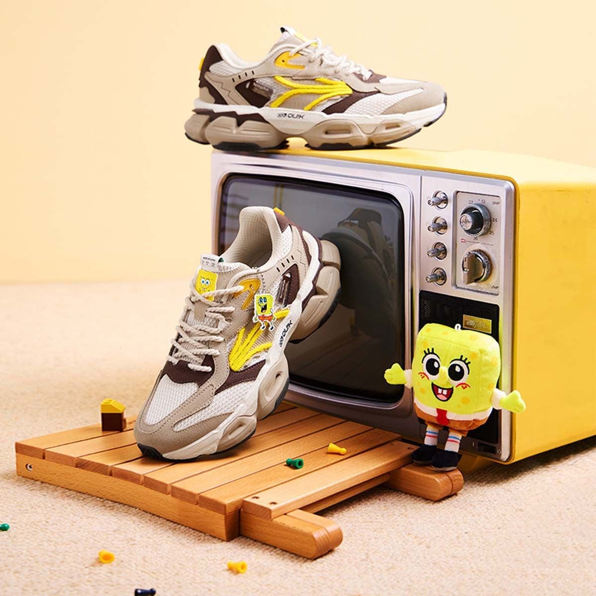 【急速出荷!】【ブランド好评3149.4万本】361 スニーカースポンジボブシリーズカジュアルシューズレトロカジュアル男性レトロ文化靴男性カジュアルシューズ