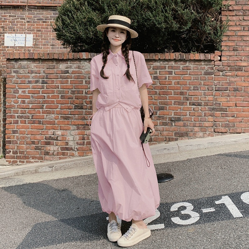 実際の薄いファッション優しい風スーツスカート2024新しい小さな短いシャツ半身スカート2点セット