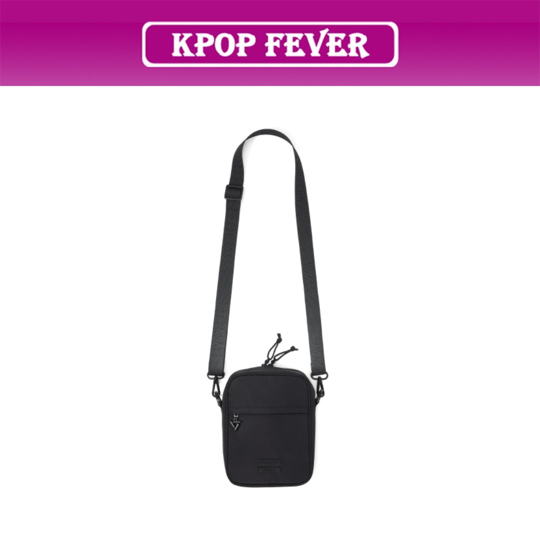 SEVENTEEN NEW_ WORLD TOUR MD / CROSS BAG