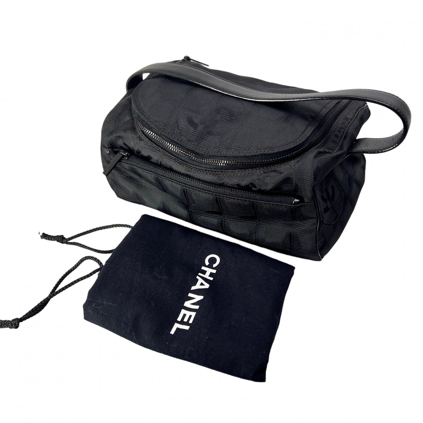 CHANEL シャネル ニュートラベルライン ココマーク ナイロン ハンドバッグ 黒 A-13408