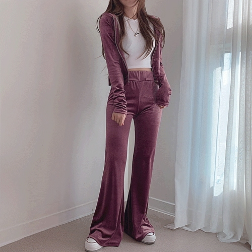 [セット] クイーン ベルベット パーカー クロップ ジップアップ+ワイドフィット トレーニング パンツ セット