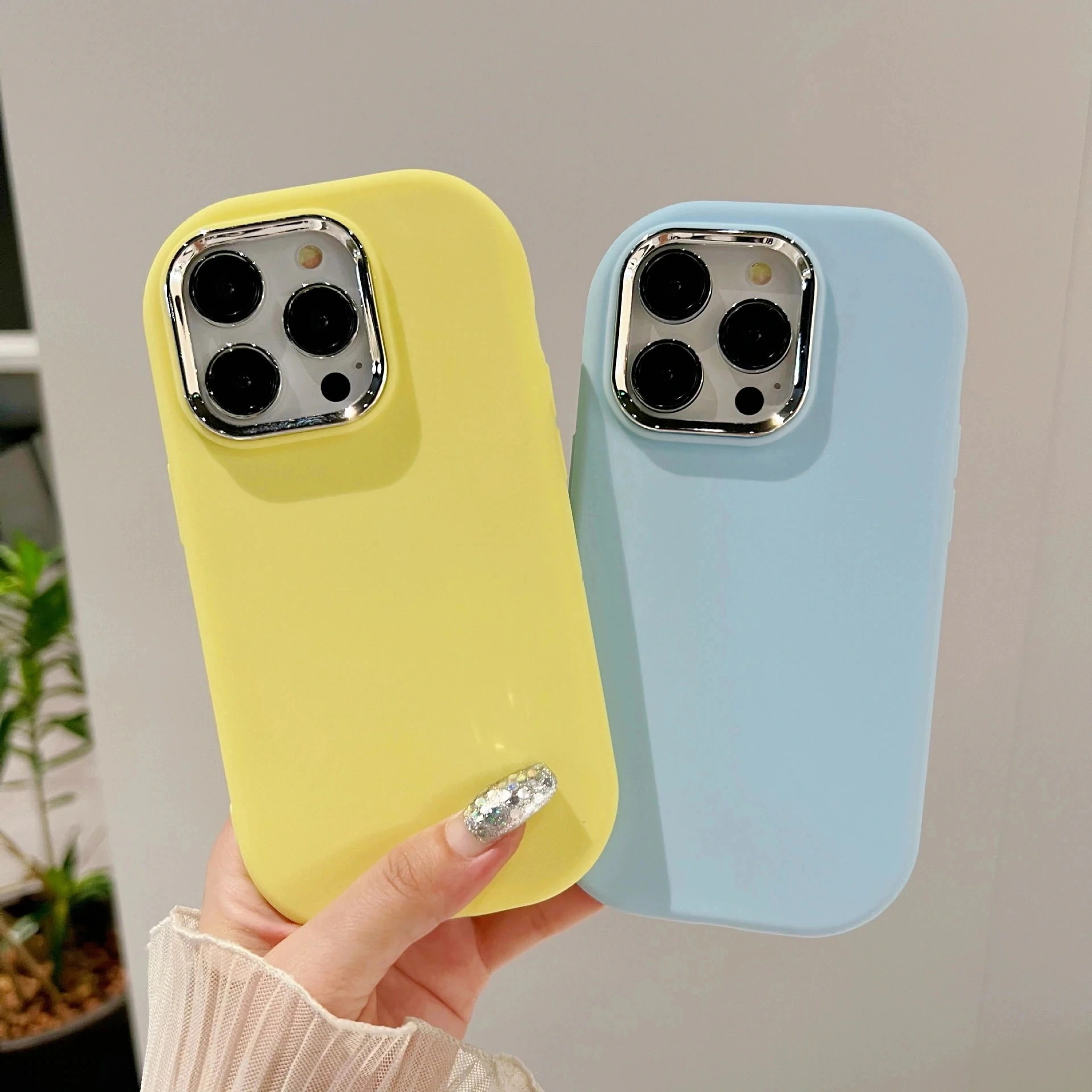 iPhone14ケース 無地 フィレット スマホケース iphone 13 13 pro メタルレンズフレーム 保護ケース