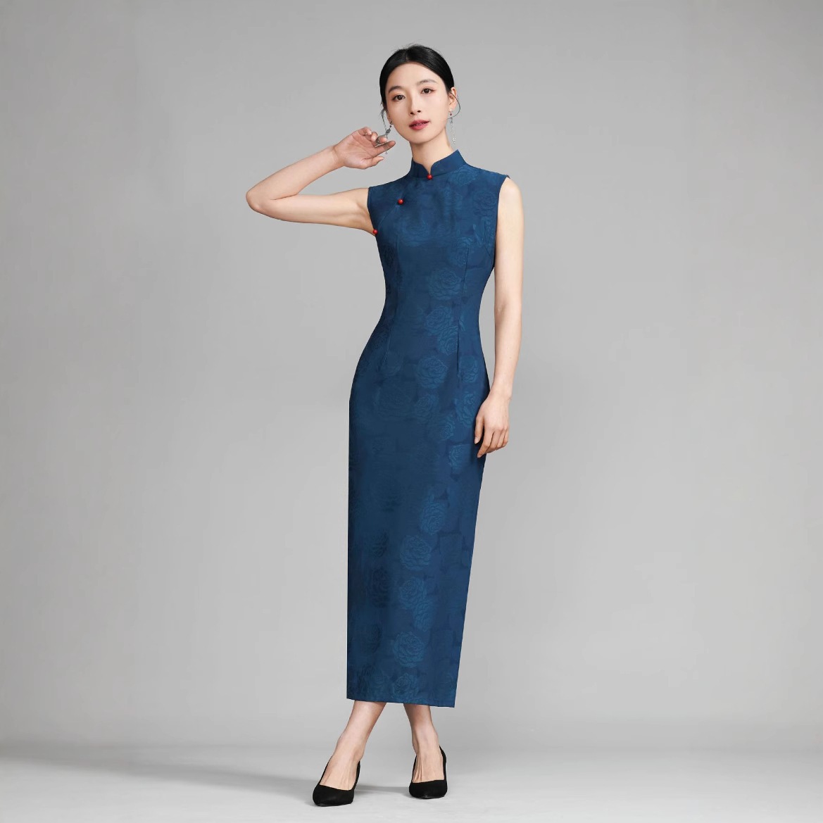 ワンピースドレスドレス2025新しいのノースリーブの改善されたジャキュード気質チャイナドレス