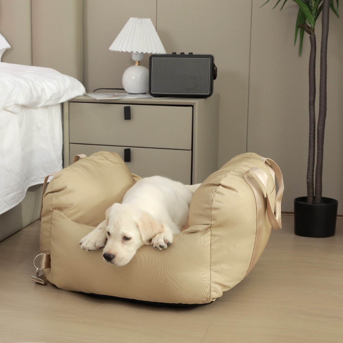 ペットカー犬小屋取り外し可能で洗えるポータブル犬小屋ポータブル屋外ペットバッグ助手席安全シートペットマット