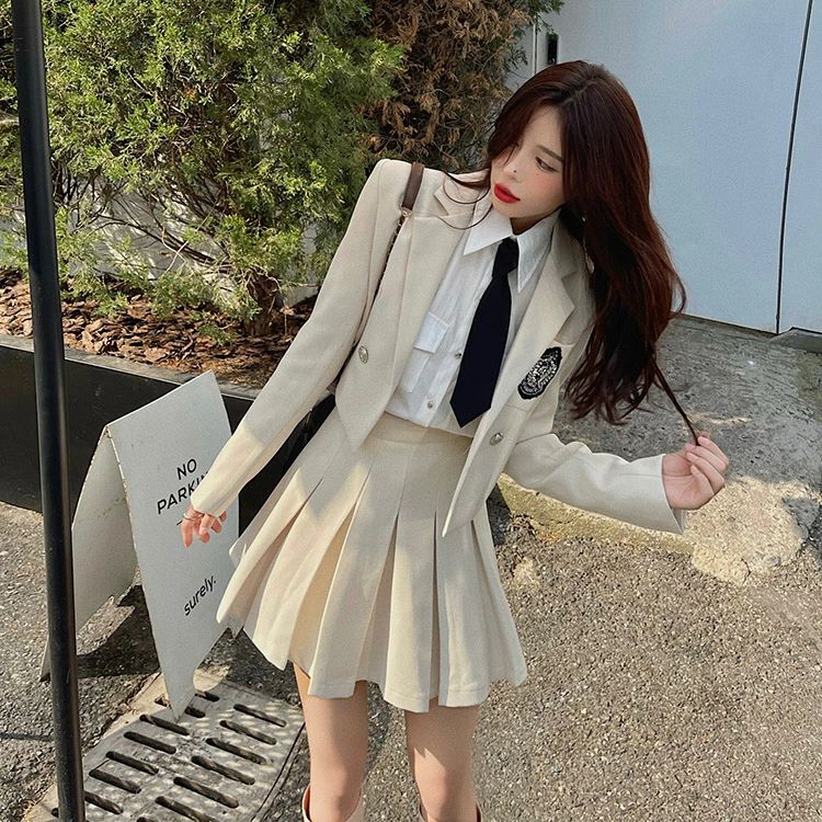 今も人気！卒業式 スーツ 女の子 大きいサイズ 卒服 韓国 制服 卒服 女の子 ブレザー フォーマル スーツ 女の子 ブレザー ピアノ発表会 スーツ 小学校 入学式 子供スーツ 小学生 4点セット 2