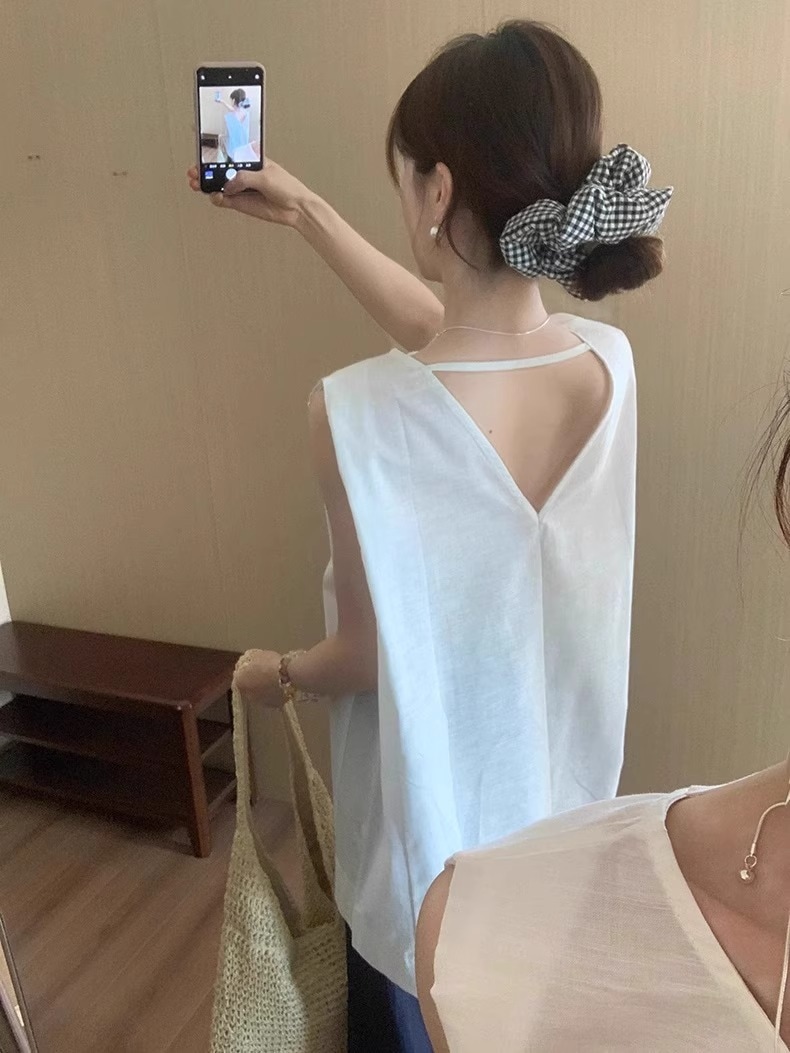 レディース トップス シャツ ブラウス ベスト タンクトップ 袖なし ノースリーブ ラウンドネック 襟なし ストレート 背中開き 薄手 リネン コットン かわいい 大人可愛い きれいめ シンプル 上品