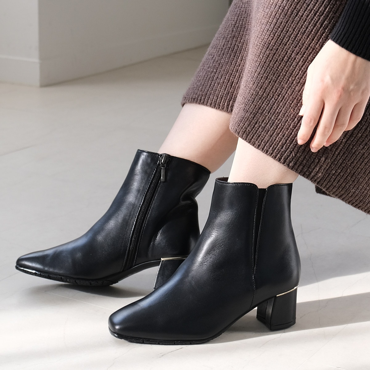 【最終売り尽くし！】スリットショートブーツ本革 レディース