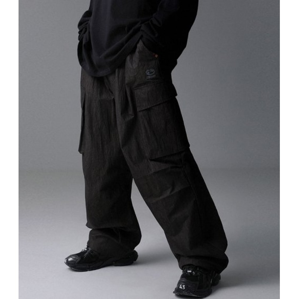 アヴァンドレスルネビッグポケットパンツブラック