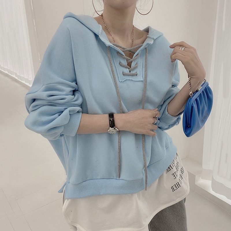 レイヤード風パーカー トップス プルオーバー パーカー 袖あり 長袖 リボン フード付き かわいい 大人可愛い きれいめ シンプル カジュアル 大人 上品 おしゃれ お洒落 かっこいい レトロ