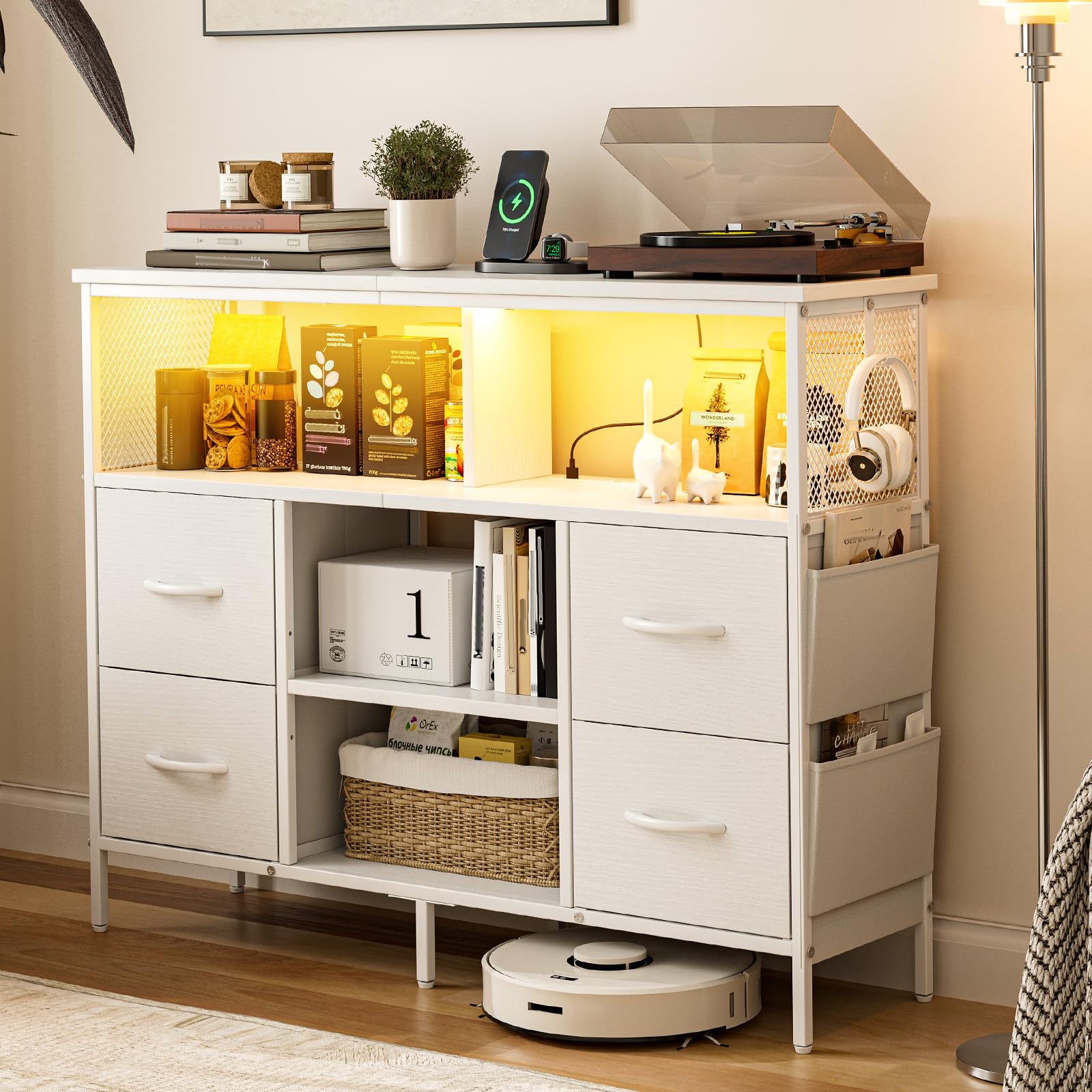 IKIFLY チェスト収納 タンス 棚付き 箪笥リビング収納チェスト LEDライト付き テレビボード おしゃれ 収納ケース 引き出し 大容量 USBポート付き洋服タンス 布製 玄関キャビネット 収納ボ