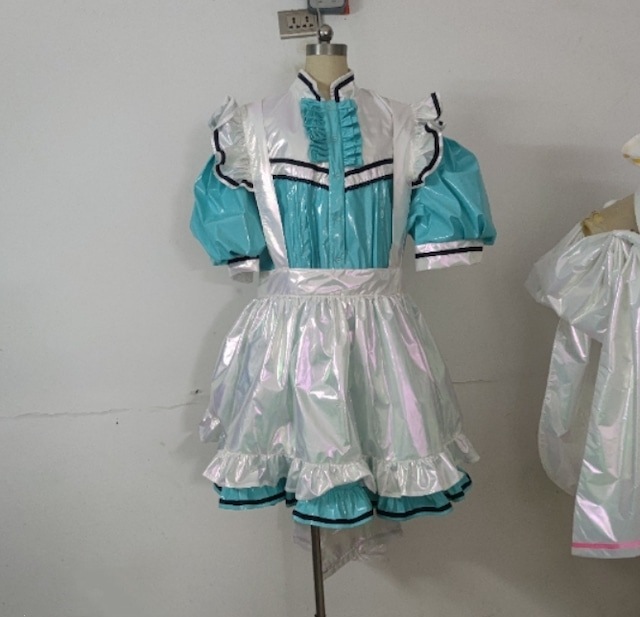 【実物撮影】 オリジナルメイド服ーカテゴリ オリジナル 光沢エナメルコスプレ衣装
