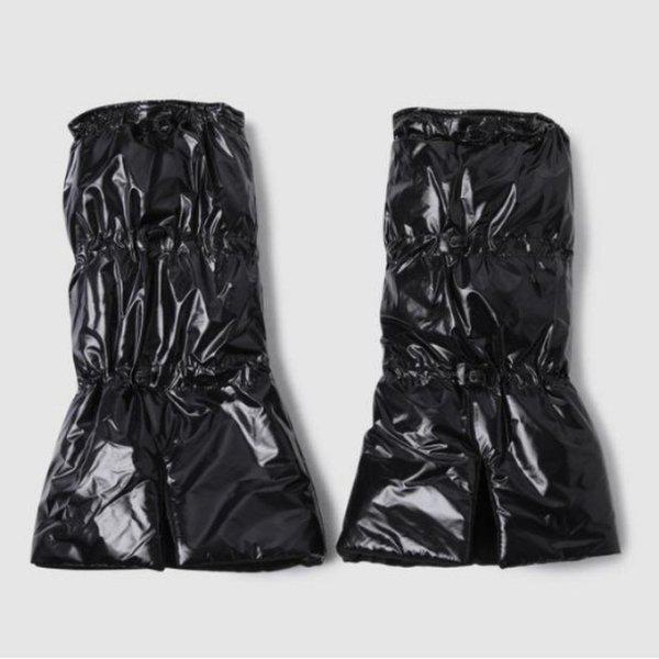 トシ NQC UP423CWMO4-BLK フューチャリズム パディング レッグウォーマー / BLACK