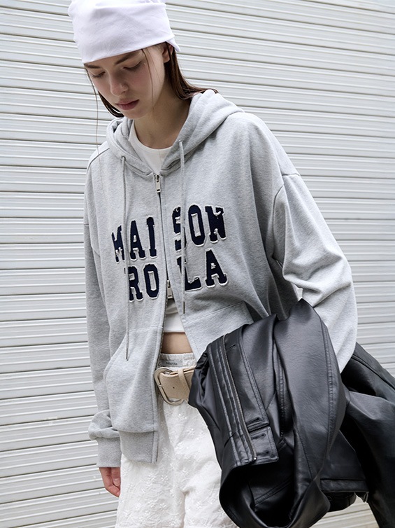 MAISON DE ROLA EMBROIDERY HOOD ZIP-UP GRAY