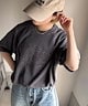 チャコールグレー