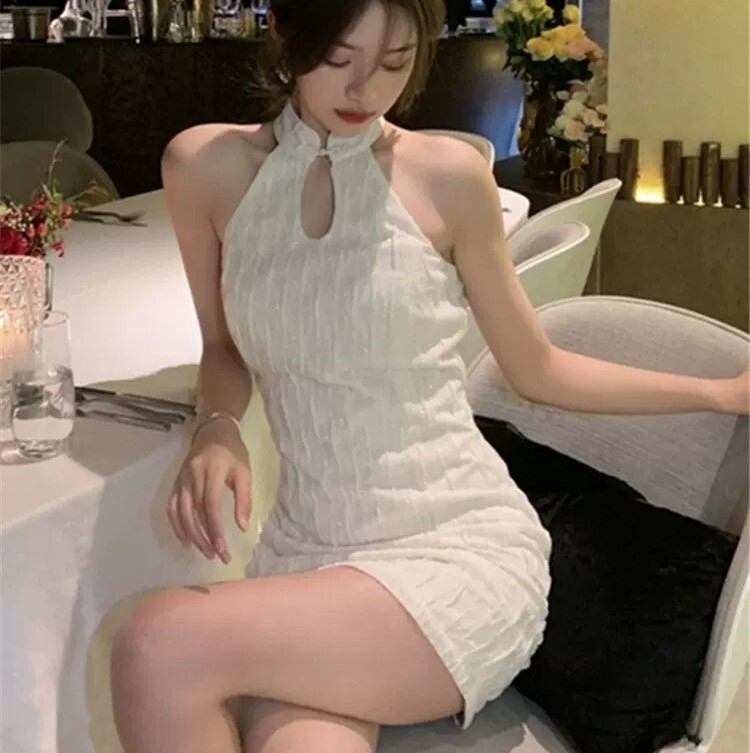 ワンピース ミニドレス ワンピースドレス ワンピドレス ミニ丈 ノースリーブ ホルターネック Aライン タイト ハイウエスト かわいい 大人可愛い シンプル カジュアル おしゃれ お洒落 大人女子