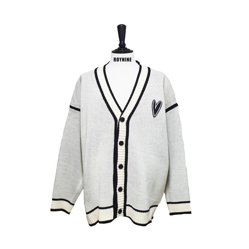 アイボリー ブラックライン カーディガン - カン·テオオ·ジホミン·ギョンフンドンハチャン·ミンホBTOB ソ·ウングァンチェ·ヒョンウククラビティテヨンミニ協賛 韓国人気ブランド