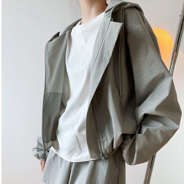 上着 人気 おすすめ おしゃれ お洒落 激安 安い プチプラ パーカー フード フーディー セットアップ パンツ ショーツ 長袖 ロング ふんわり オーバーサイズ 無地 ポリエステル lon